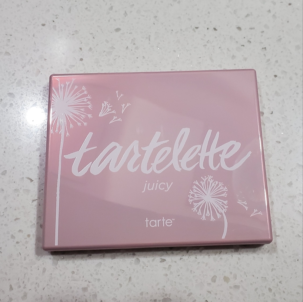 Tarte Tartelette Juicy Palette in Soft Pink